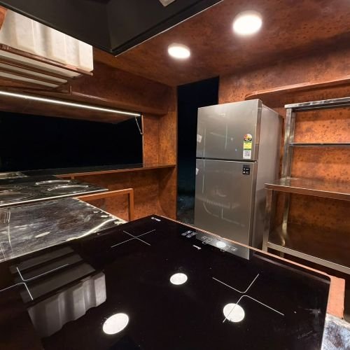 CRAVEON - KIOSK/TRAILER